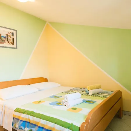 Karlo Apartamento Vinjerac