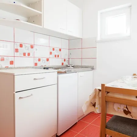 Karlo Apartment