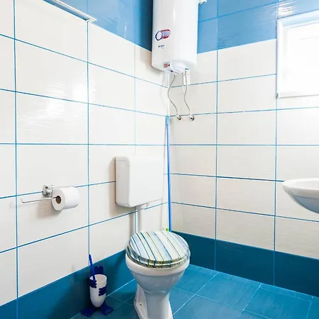 Apartman Karlo *