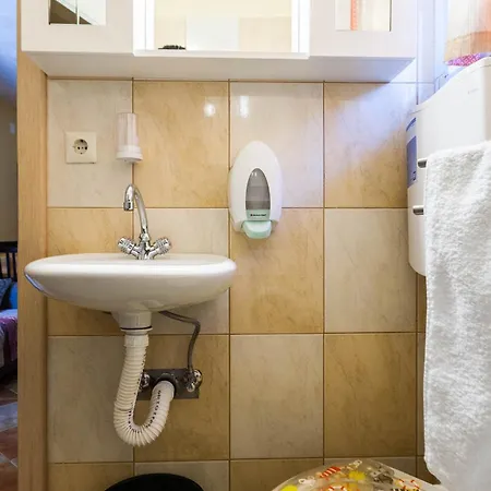Apartman Karlo