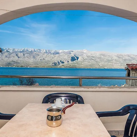 Apartman Karlo *
